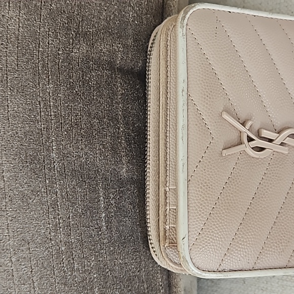 YSL Zippy Wallet - Picture 9 of 12